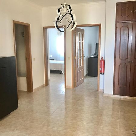 Apartamento Millenium Vista Mar- 2 Passos Da Praia Quarteira Exteriör bild