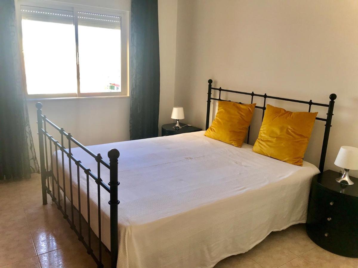 Apartamento Millenium Vista Mar- 2 Passos Da Praia Quarteira Exteriör bild