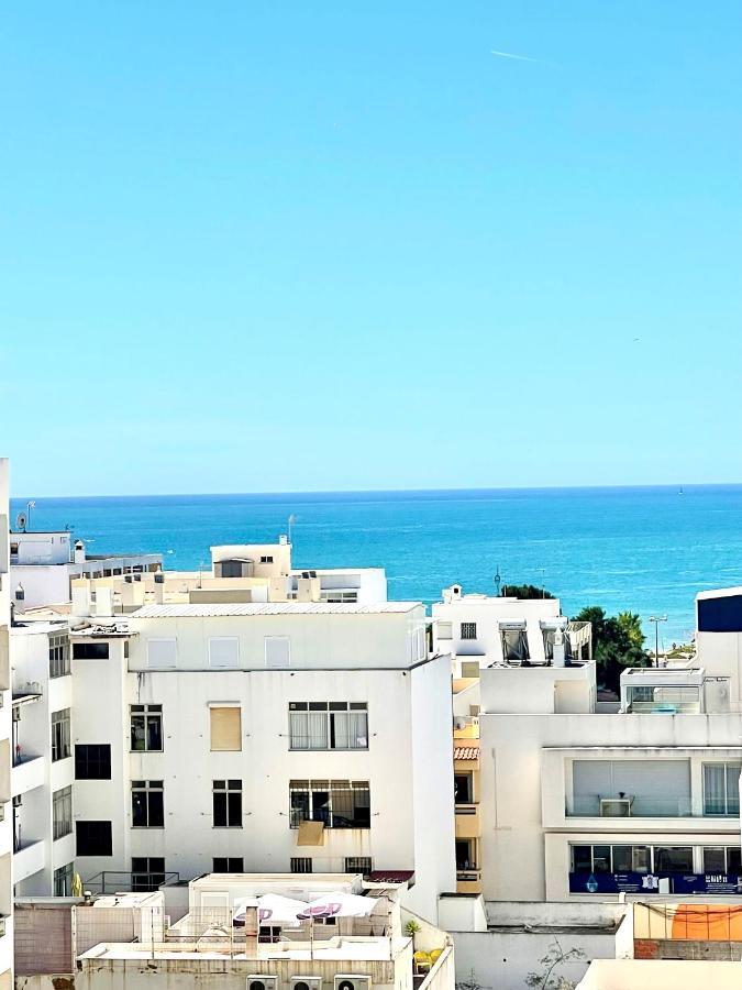 Apartamento Millenium Vista Mar- 2 Passos Da Praia Quarteira Exteriör bild